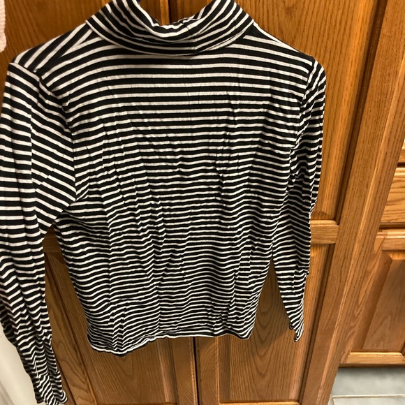 Mercantile black and white stripe turtleneck, Med - Picture 2 of 3